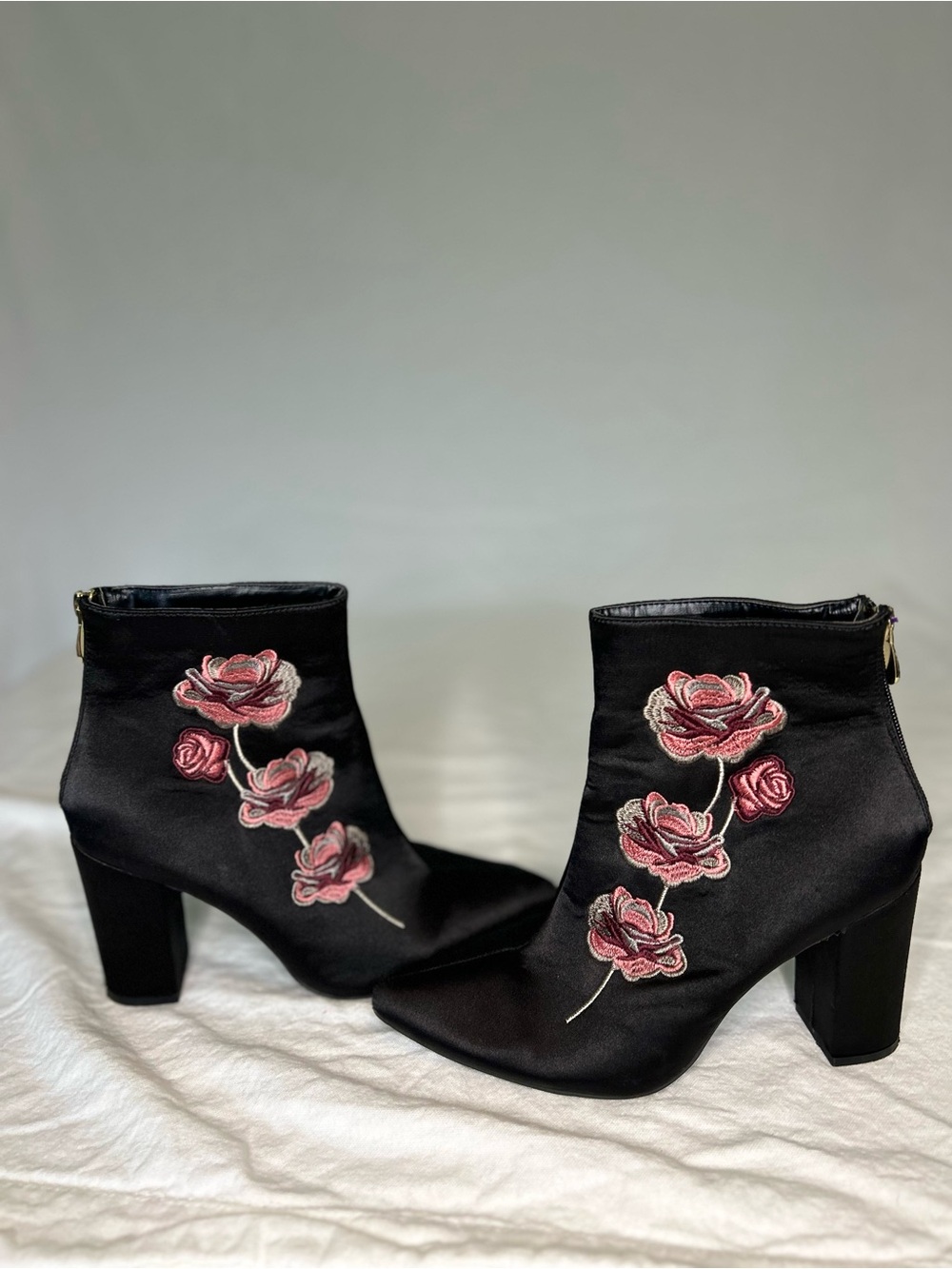 Guilty Soles Black Satin Embroidered Rose Floral Ankle Boots Booties Block Heel